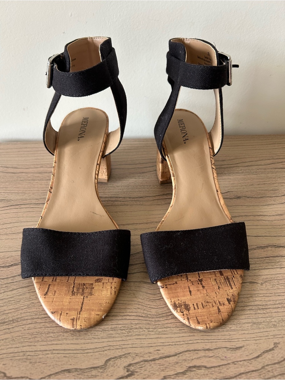 Merona Women’s Black Strappy Ankle-Strap Cork Sandal Block Heels 7.5M